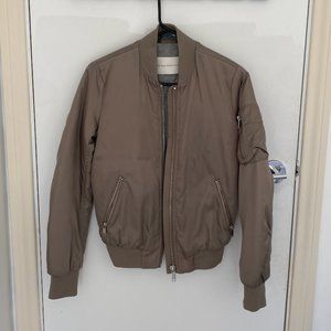 Aritzia The Group by Babaton GILMAN BOMBER (Modern Taupe)